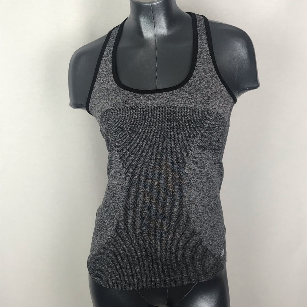 FOREVER 21 ACTIVE TANK